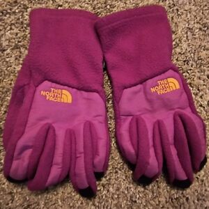 The North Face Women's Fleece Gloves Hot Pink Size Small